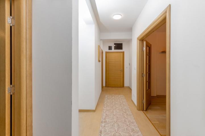 Prodaja, Stan, 110m2 , Pržno