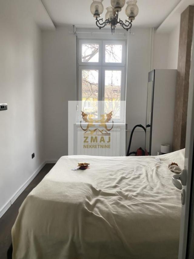 PRELEP STAN, SAM CENTAR GRADA 61m2, POTPUNO RENOVIRAN!