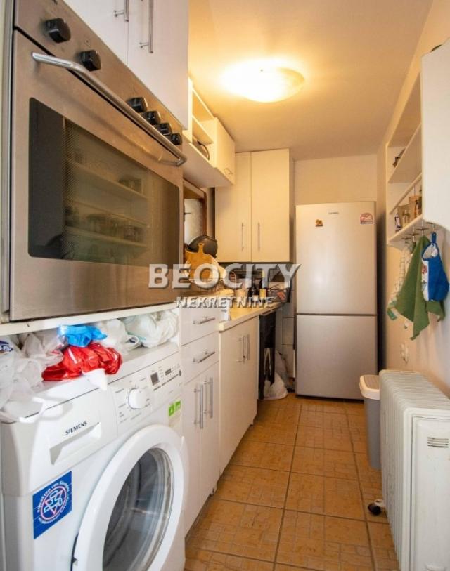 Zemun, Centar, Radoja Dakića, 2.0, 43m2, 114900EUR
