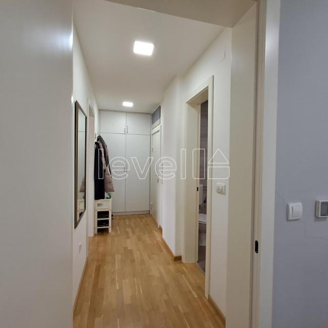 SREMSKA KAMENICA - CENTAR - 50.00 m2