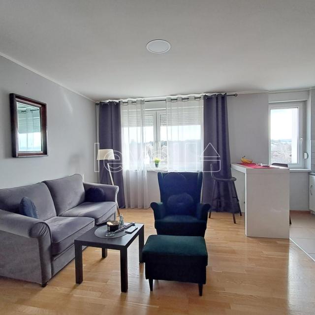 SREMSKA KAMENICA - CENTAR - 50.00 m2