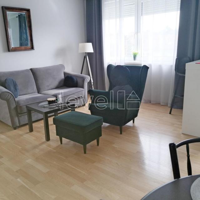 SREMSKA KAMENICA - CENTAR - 50.00 m2