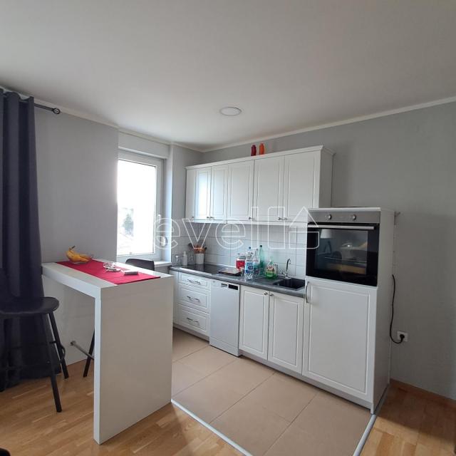 SREMSKA KAMENICA - CENTAR - 50.00 m2