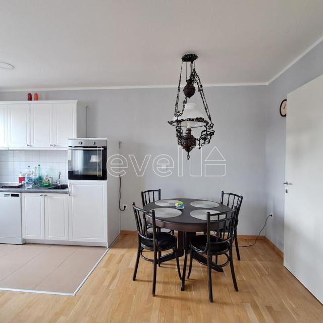 SREMSKA KAMENICA - CENTAR - 50.00 m2