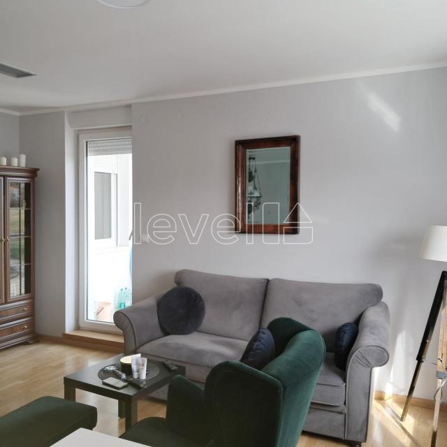 SREMSKA KAMENICA - CENTAR - 50.00 m2