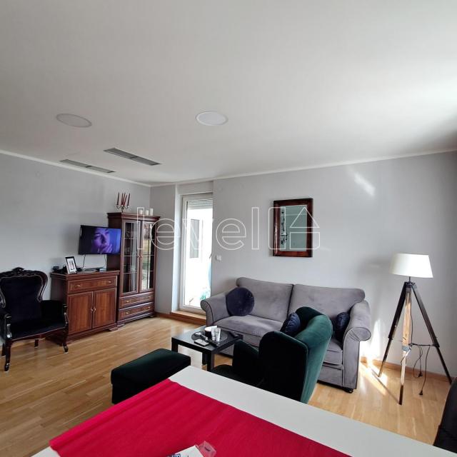 SREMSKA KAMENICA - CENTAR - 50.00 m2