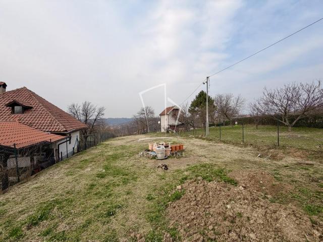 Mladenovac, Vlaška, kuća 97m2 na 14ari ID#14245