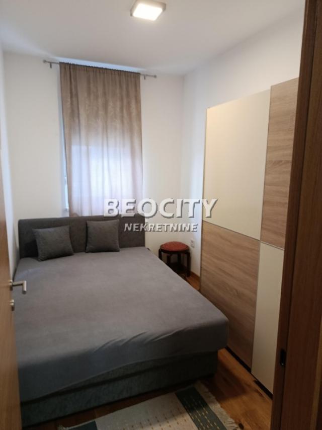 Novi Sad, Centar, Šafarikova, 1.5, 35m2, 129500EUR
