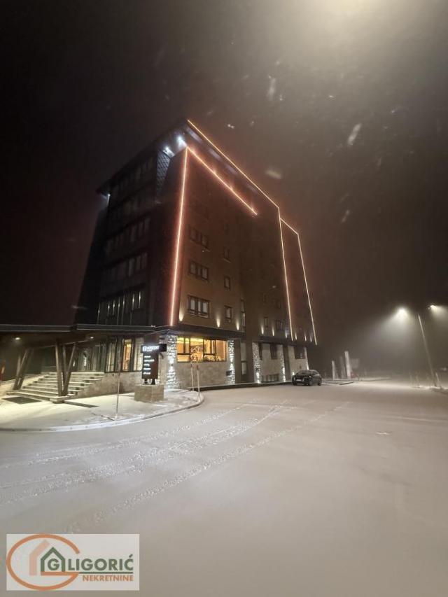 Lux apartman-sa prelepim pogledom-vrh Jahorine