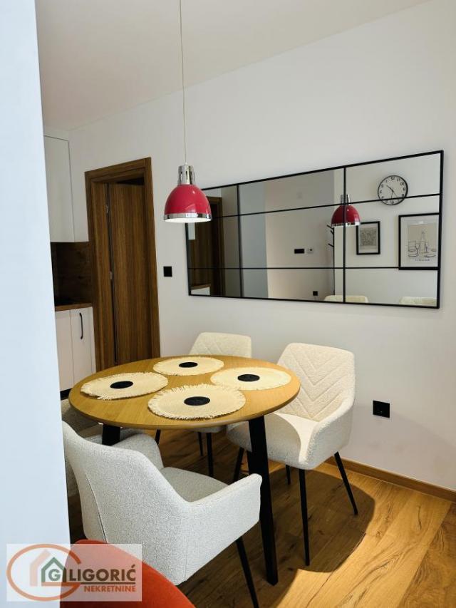 Lux apartman-sa prelepim pogledom-vrh Jahorine