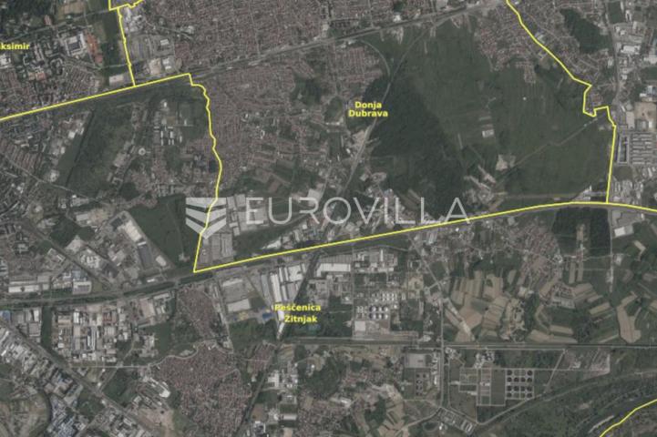 Zagreb, Slavonska, atraktivna poslovna zgrada novije gradnje, 2100 m²