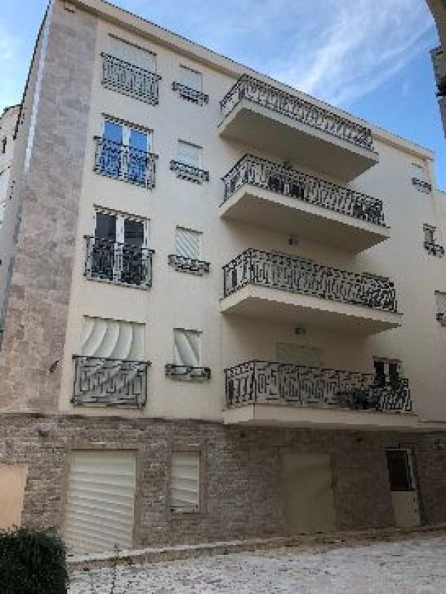 Spacious one bedroom apartment in a new building, Przno