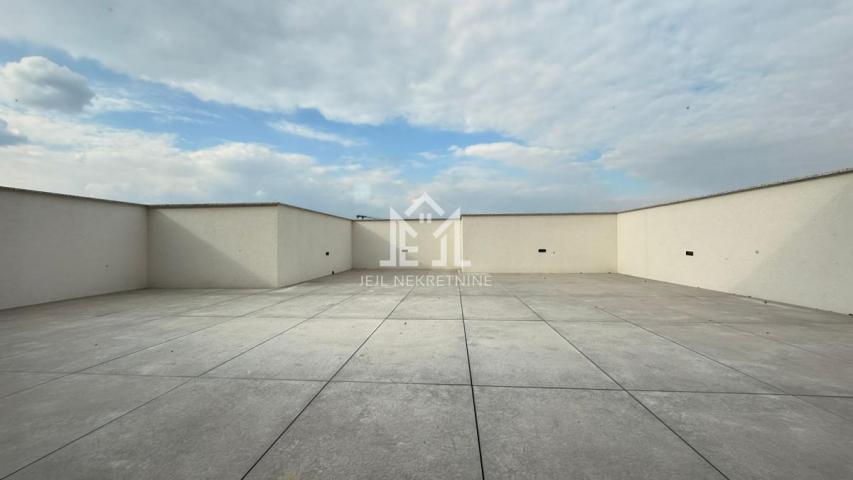 LUX vila, 5.0 stan, duplex 208m2,  Telep