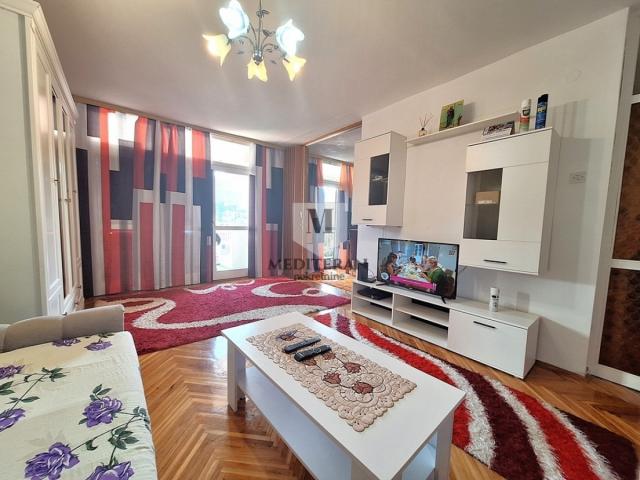 Herceg Novi – Igalo, komforan jednosoban stan površine 64m2 u centru Igala. 