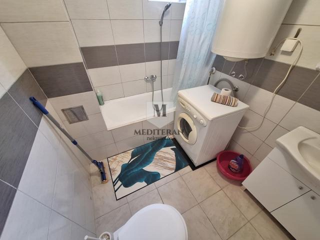 Herceg Novi – Igalo, komforan jednosoban stan površine 64m2 u centru Igala. 