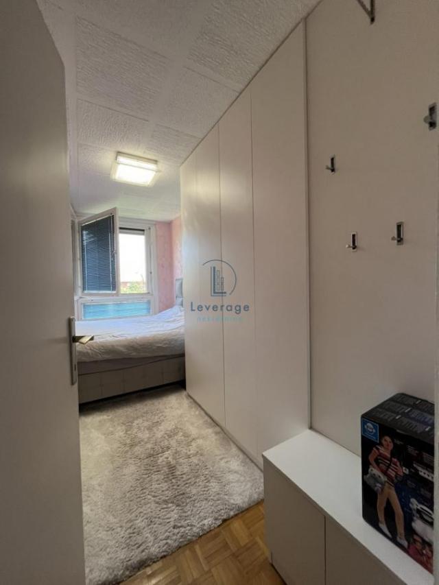 Galenika, 73m2