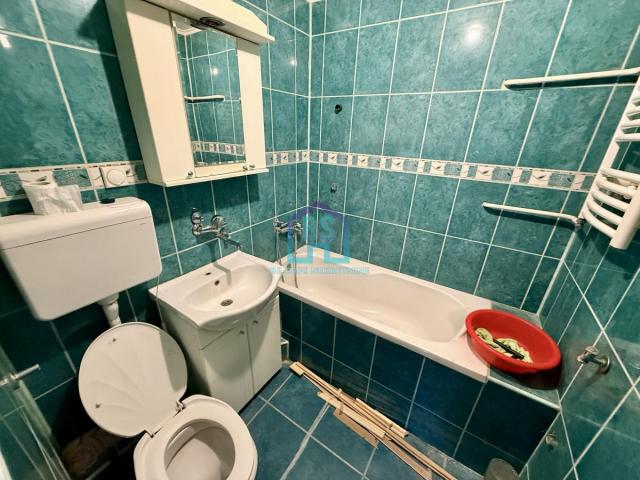Dvosoban stan 43 m², Novo Naselje, Novi Sad, 1. sprat