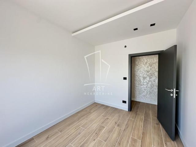 Altina, četvorosoban 161m2 ID#10899