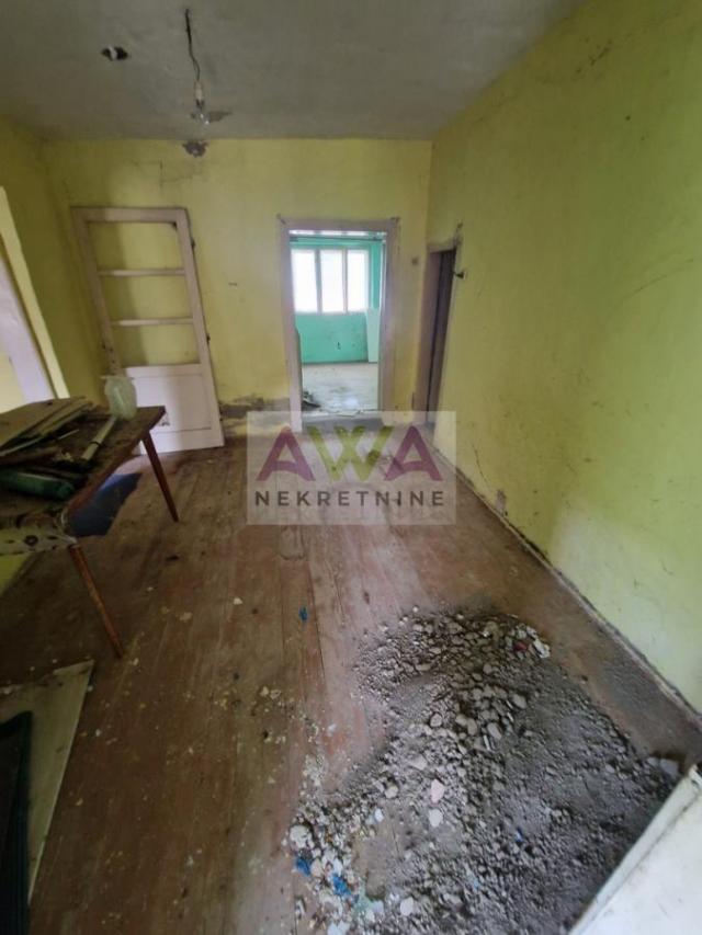 Bezdan. Kuća 91m2, plac 18ar
