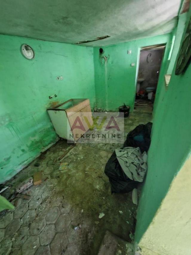 Bezdan. Kuća 91m2, plac 18ar