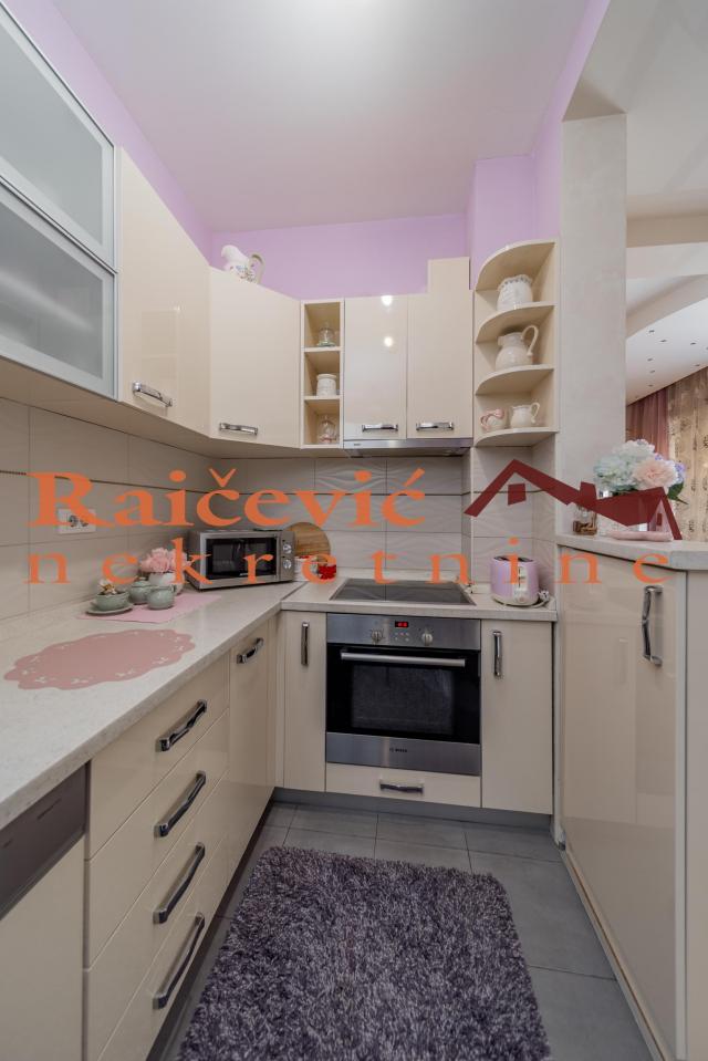 ZEMUN GORNJI GRAD 68m2 , 2T ,249000e