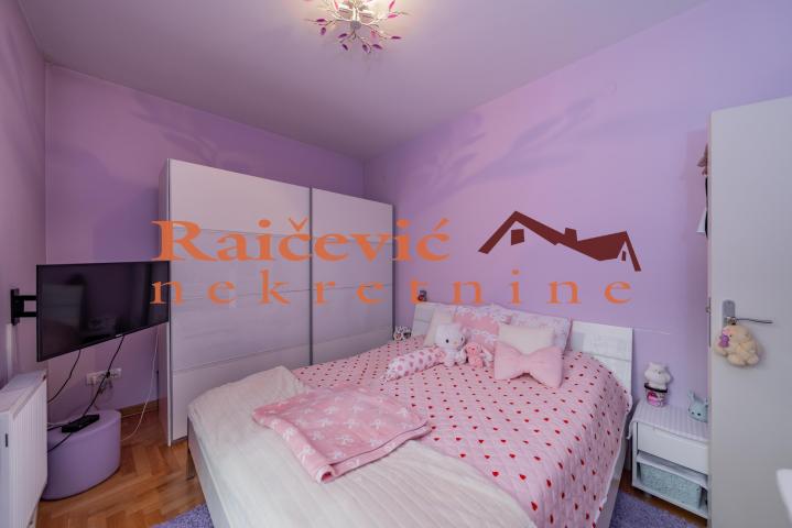 ZEMUN GORNJI GRAD 68m2 , 2T ,249000e