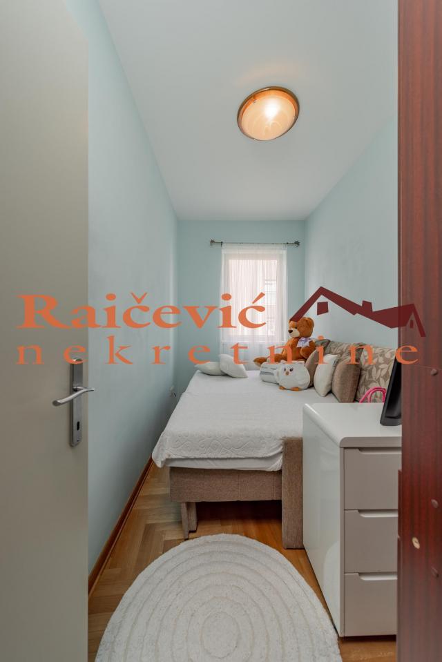 ZEMUN GORNJI GRAD 68m2 , 2T ,249000e