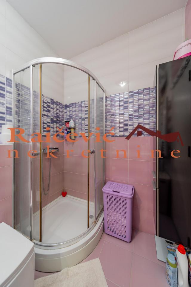 ZEMUN GORNJI GRAD 68m2 , 2T ,249000e