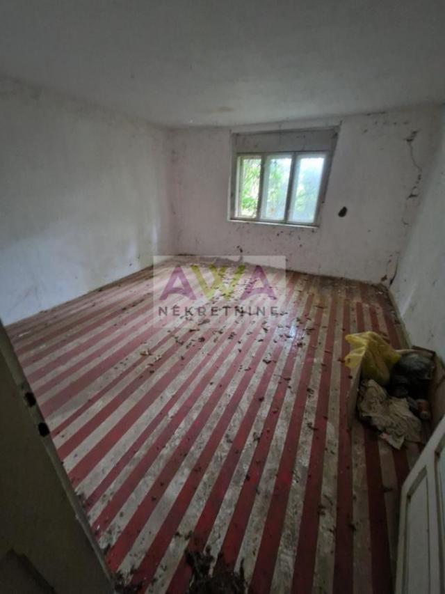 Kuća u šumi – 95m² na placu od 7.111m² | Idealno za vikendicu, beg u prirodu ili novi početak