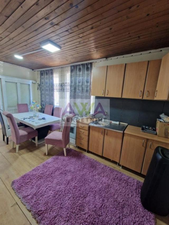 Stapar – Renovirana prizemna kuća 135m2 na placu 562m2