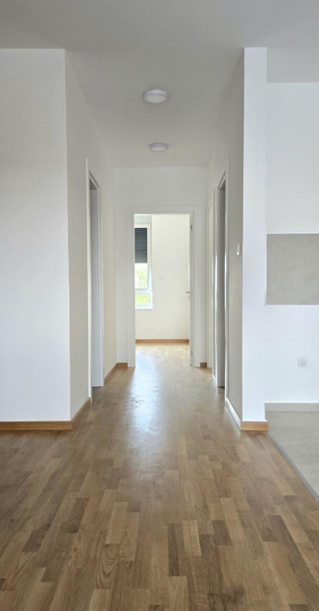 NOVI SAD - TELEP - 75.00 m2