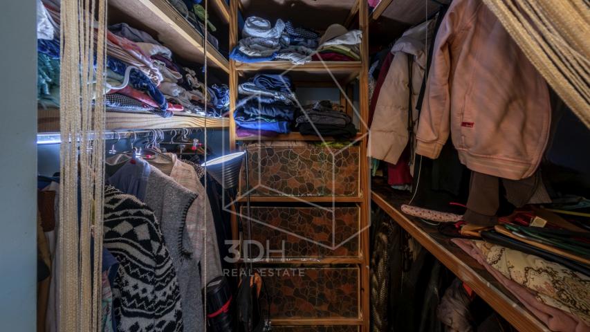 Vanserijski salonac sa baštom i garažom 4.0, 100m2