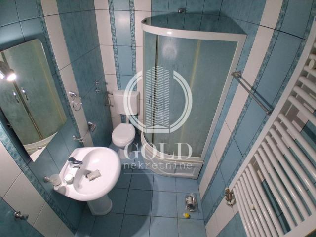 DVOIPOSOBAN-Bulevar Patrijarha Pavla, 54m2 ID#11626