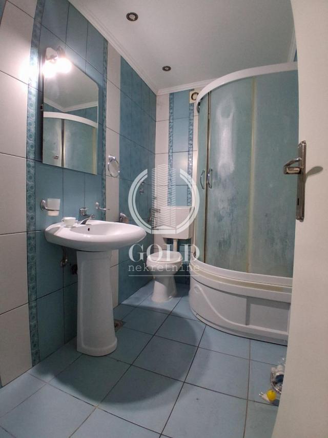 DVOIPOSOBAN-Bulevar Patrijarha Pavla, 54m2 ID#11626