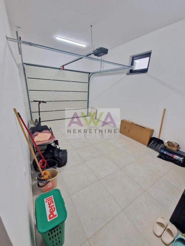 Sombor – Širi centar / Mlake – Nova luksuzna kuća 180m2 na placu 829m2