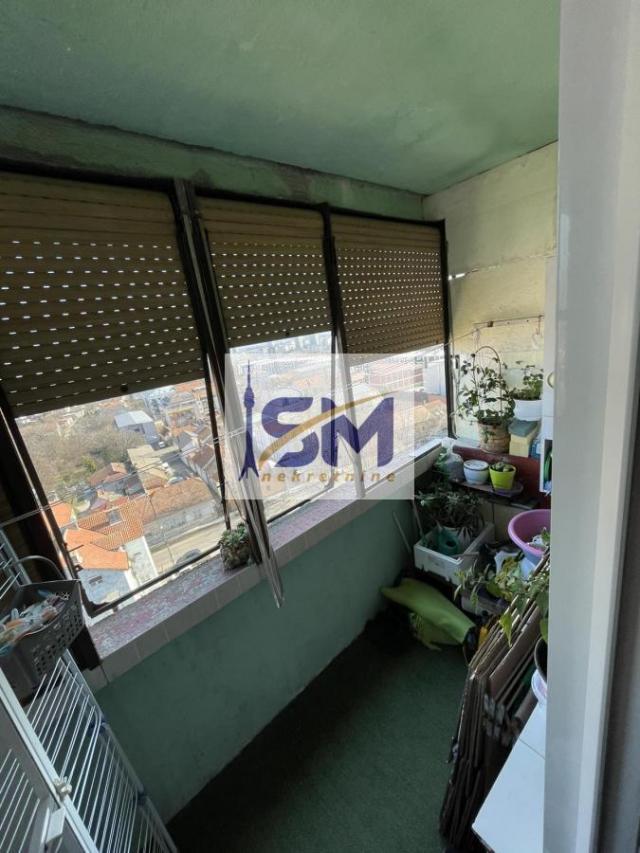 Zemun, centar, odličan stan 62m2