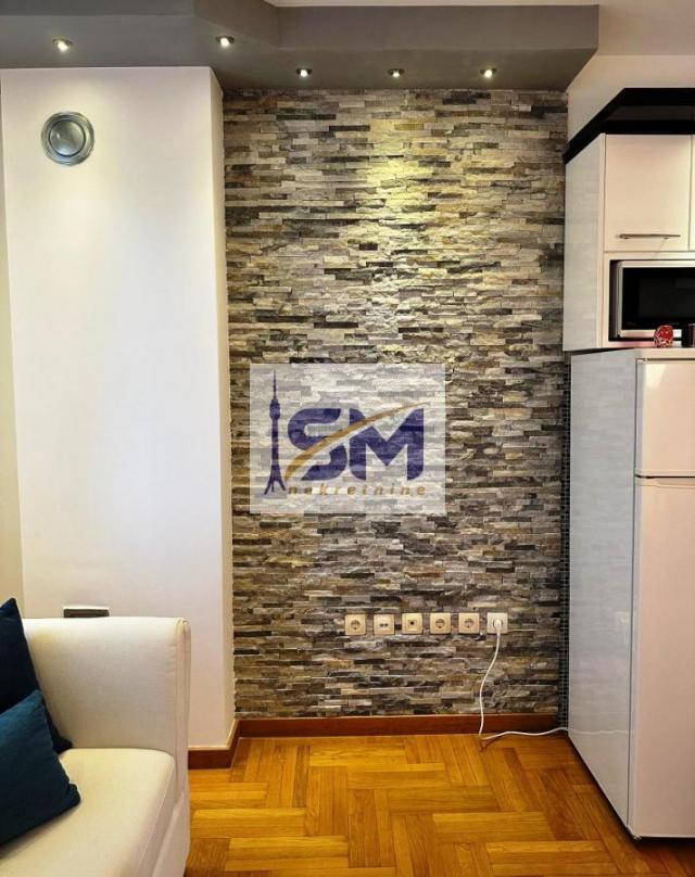 Vrnjačka banja, apartman  54m2 sa privatnim dvorištem i parkingom, Nije stan. Nije kuća. Ovo je nači