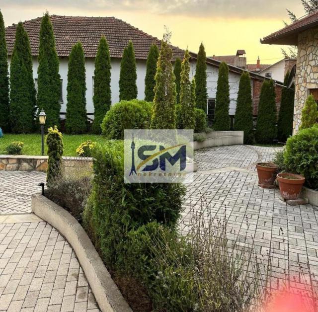 Vrnjačka banja, apartman  54m2 sa privatnim dvorištem i parkingom, Nije stan. Nije kuća. Ovo je nači