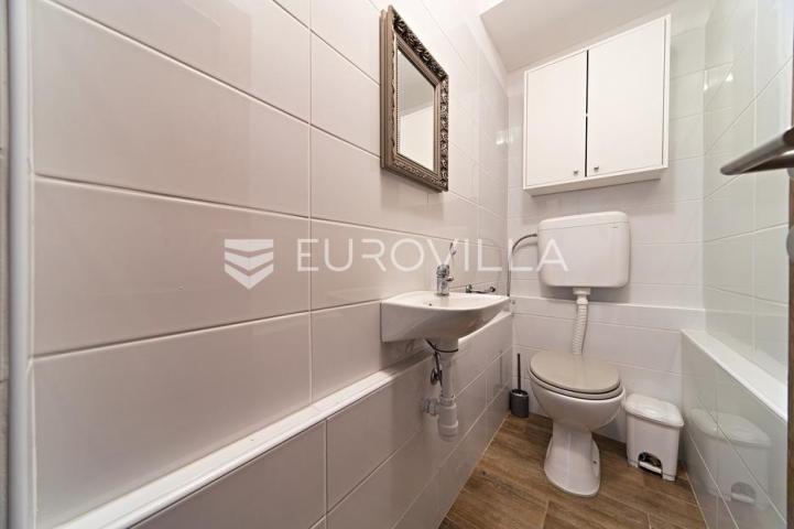 Osijek, Gornji grad, uređen i opremljen poslovni prostor za najam, površine 101,92 m²