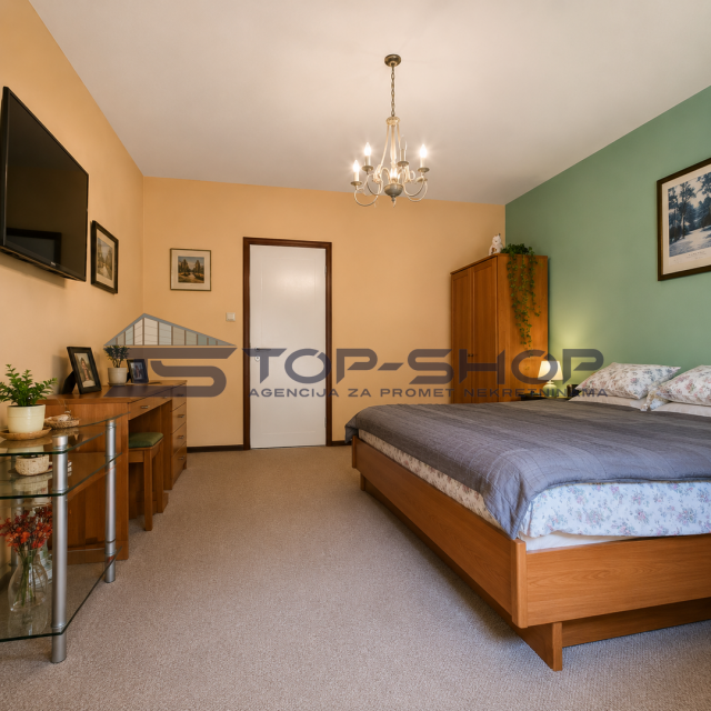 Tuškanac- Kraljevec, Maison 260m² Terrasse + Balcon + GPM
