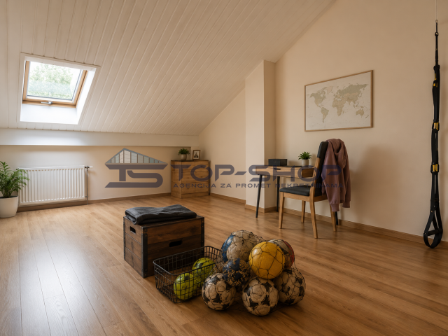 Tuškanac- Kraljevec, Maison 260m² Terrasse + Balcon + GPM