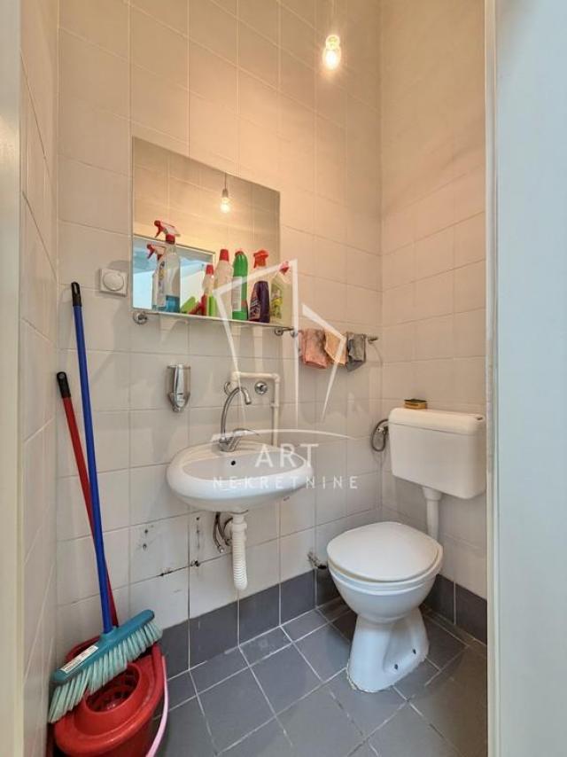 35m2, Lokal/PP, uni. naselje, Novi Merkator ID#15699