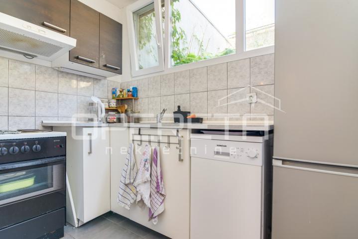 PRODAJA, STAN, ZAGREB, KSAVERSKA CESTA, 65 m2 s parkingom