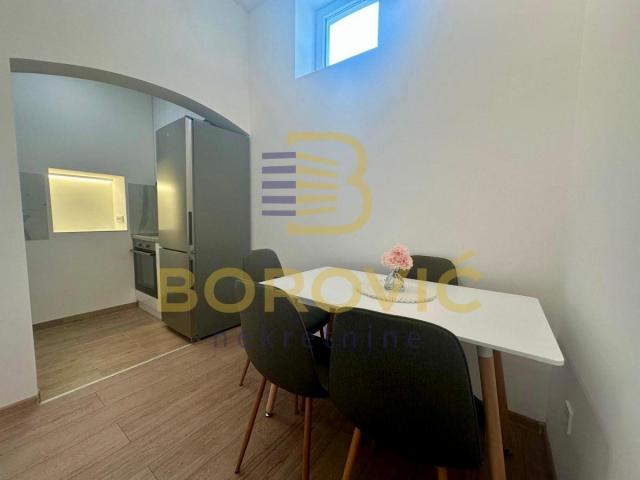 Kod Hrama, 49m2, renoviran