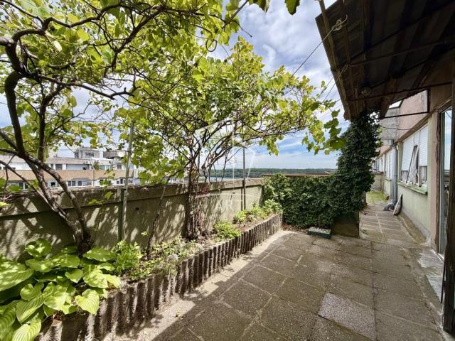 Hotel Yu - odlična lokacija, mereno 106m2 ID#15701