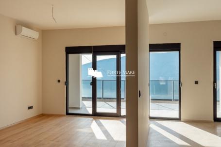 Apartment for sale in Herceg Novi, Topla II area