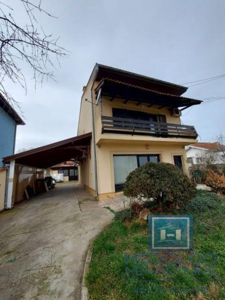 Jagodina Kolonija 127.000 € Kuća Prodaja