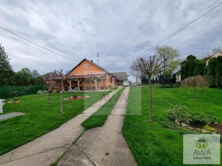 Višeporodična nekretnina na Bukovcu, predgrađe Sombora