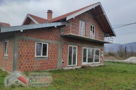 Kuća na prodaju - okolina Vrnjačke Banje