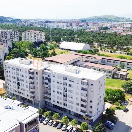 Dvosoban stan, 79m2, Blok 9, Podgorica